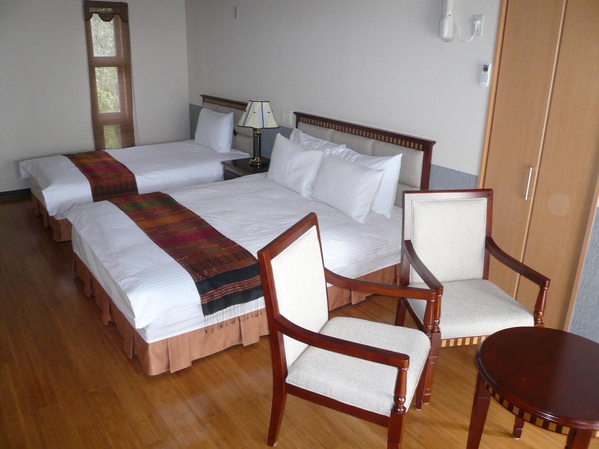 Villa Motobu Hills Екстериор снимка