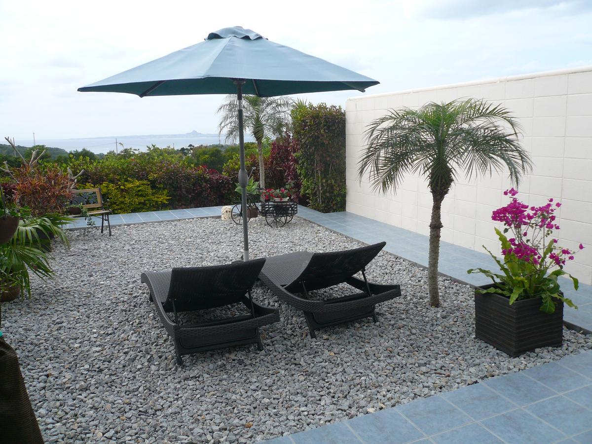 Villa Motobu Hills Екстериор снимка