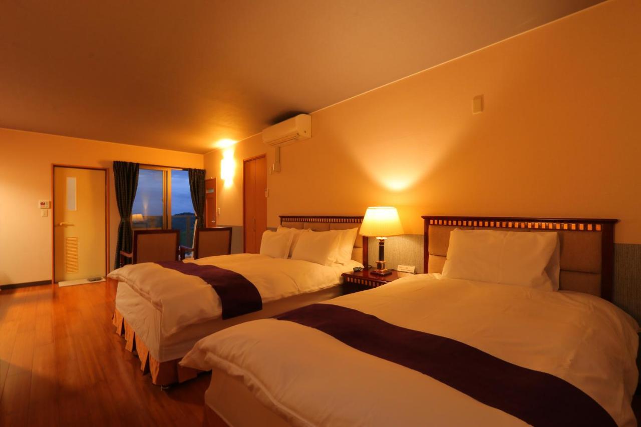 Villa Motobu Hills Екстериор снимка