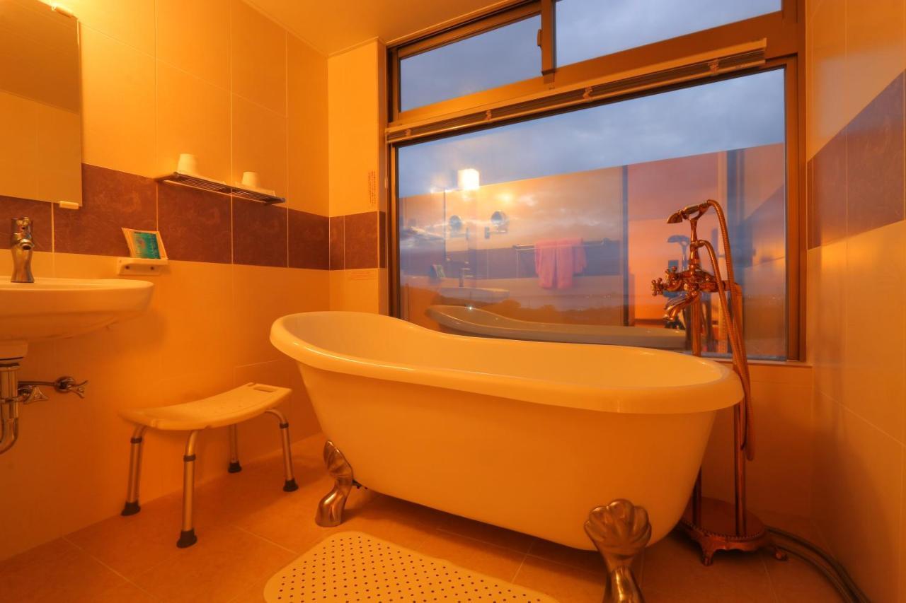 Villa Motobu Hills Екстериор снимка