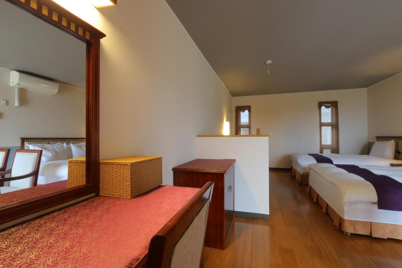 Villa Motobu Hills Екстериор снимка