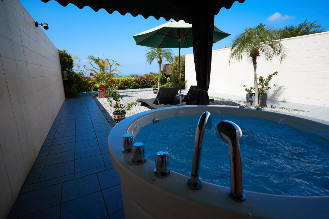 Villa Motobu Hills Екстериор снимка